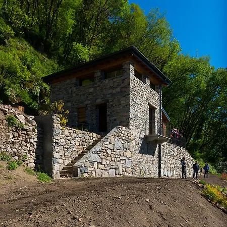 Tra E Montagna La Morena Vakantieboerderij Nesso