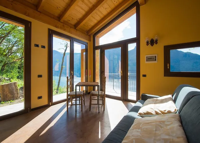 Tra E Montagna La Morena Bauernhof *