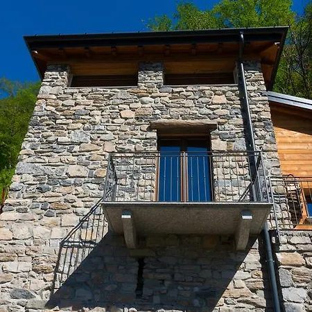 Tra E Montagna La Morena Nesso