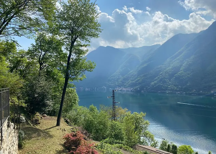 Tra E Montagna La Morena *