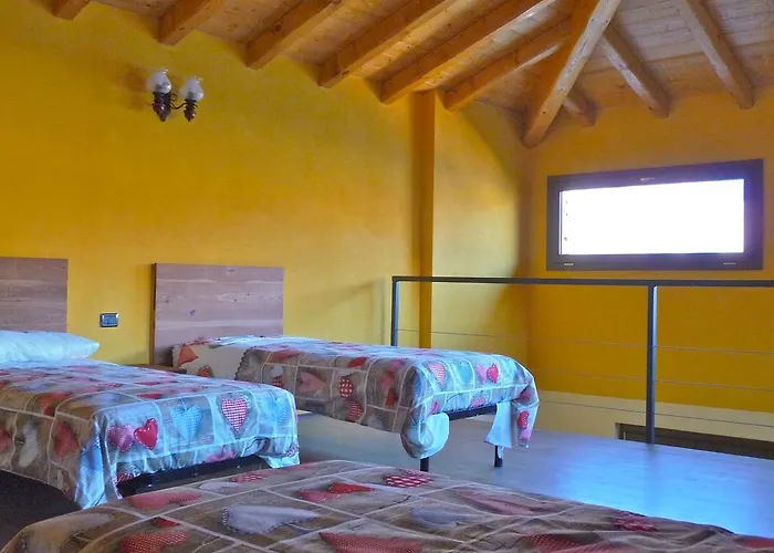 Κατάλυμα σε φάρμα Tra E Montagna La Morena *