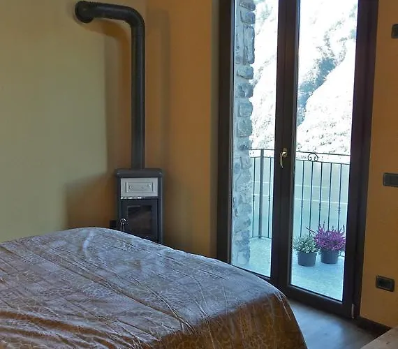 Tra E Montagna La Morena