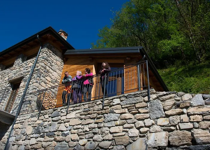 Tra E Montagna La Morena Nesso